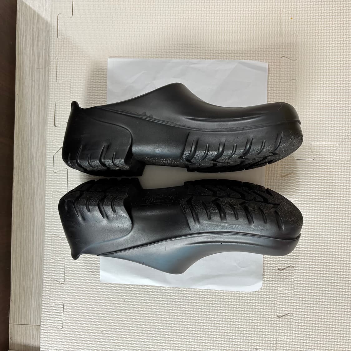 버켄스탁 클로그 블랙 상품이미지3