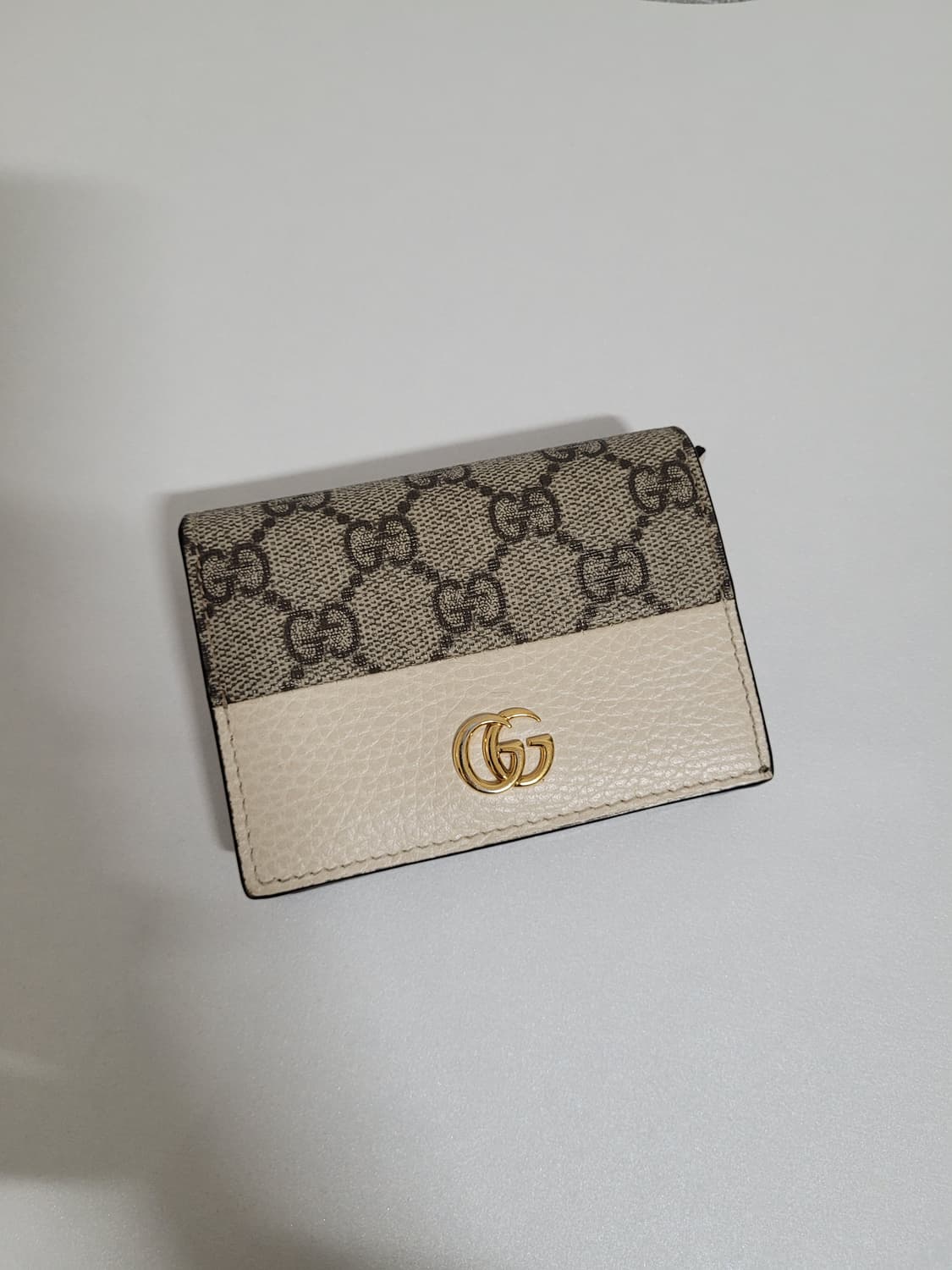 구찌 GG 마몬트 수프림 중지갑 금장 상품이미지1