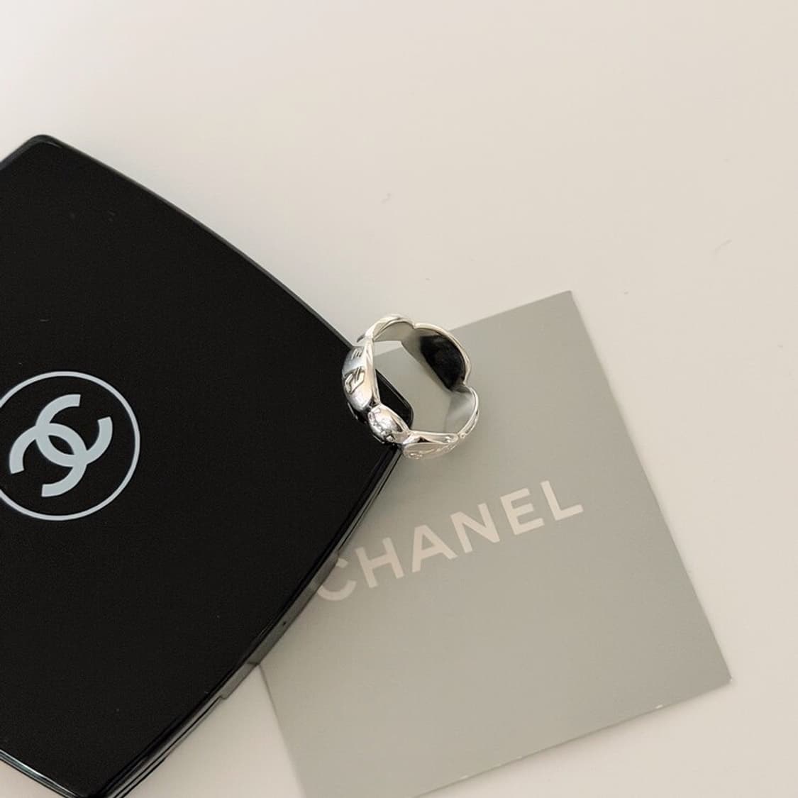 빈티지 샤넬 실버 카멜리아 반지 상품이미지3