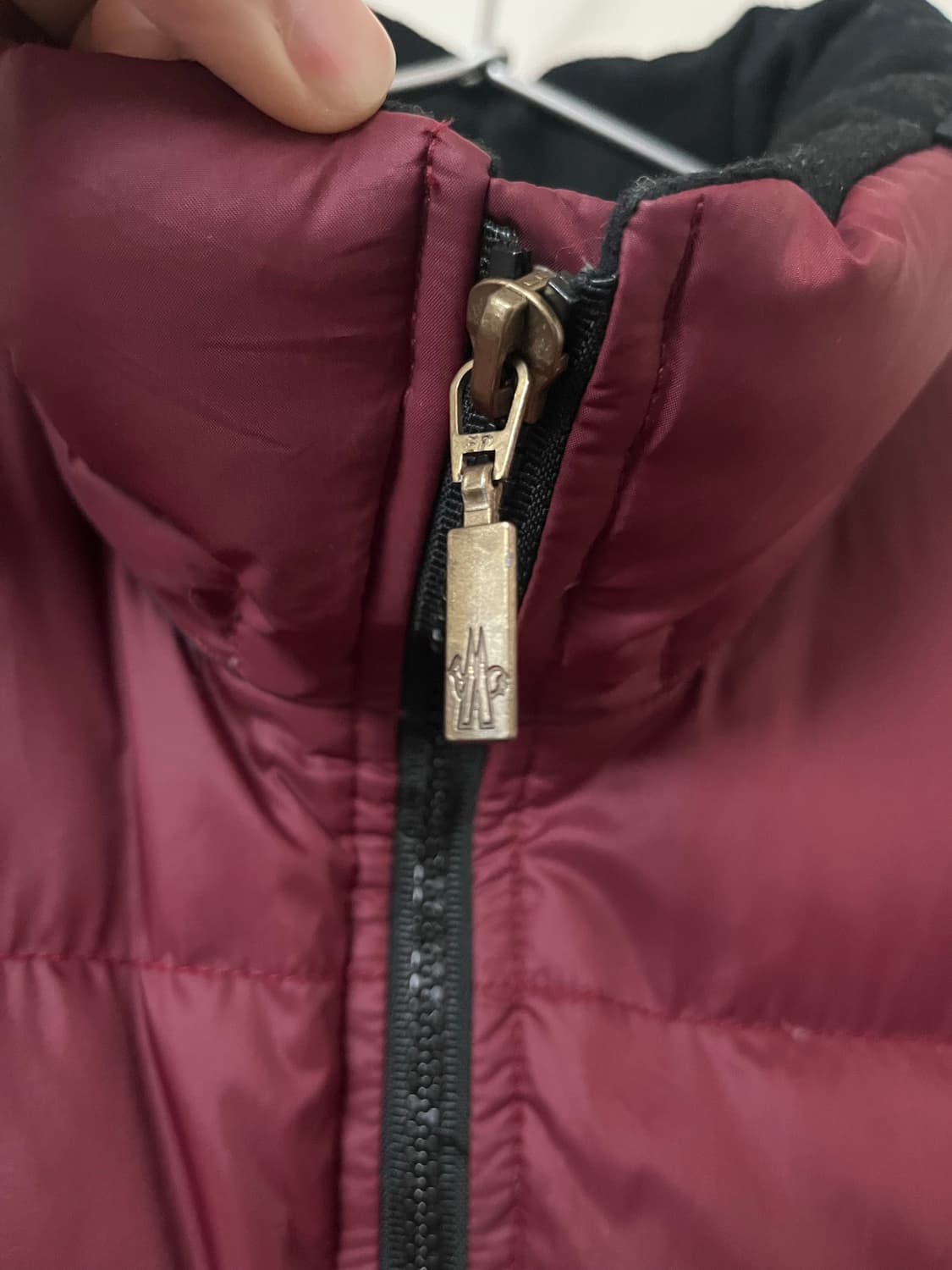 몽클레어 바질 다운 상품이미지4