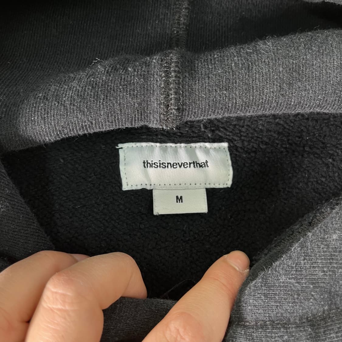 95 디스이즈네버댓 빅로고 후드티 상품이미지3