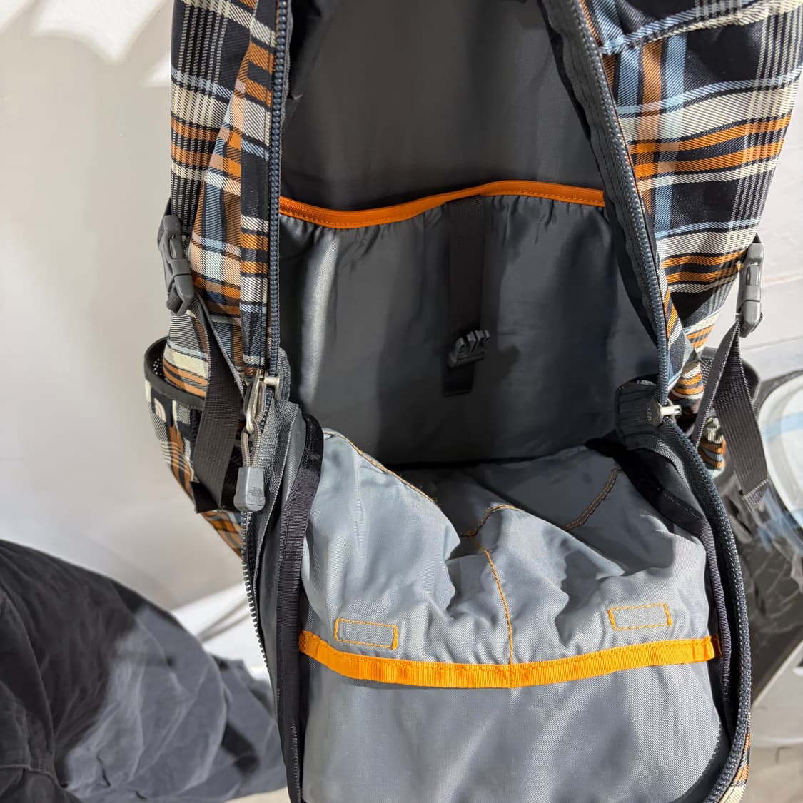 노스페이스 HECKLER 체크 백팩 가방 상품이미지7