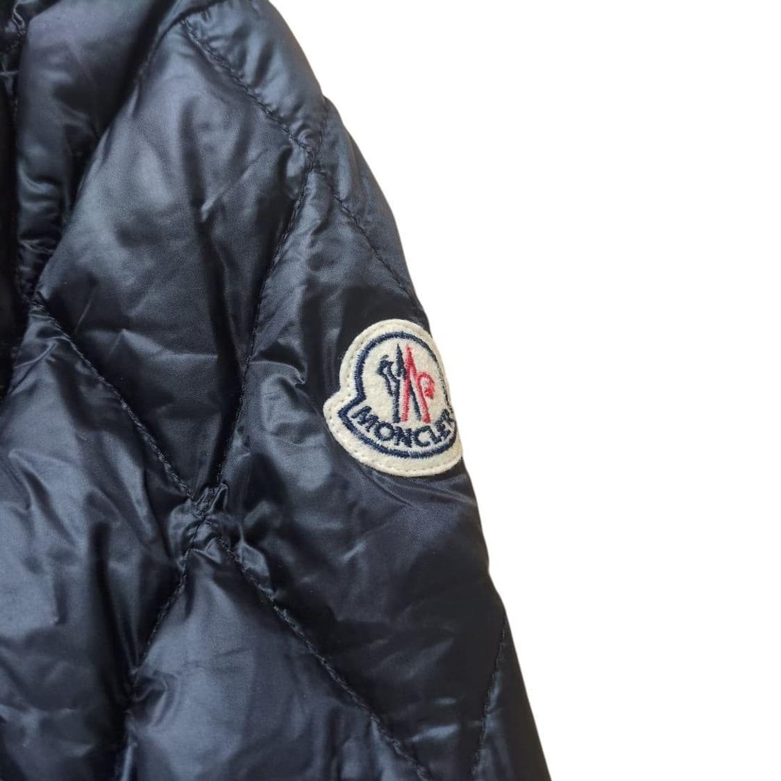 몽클레어 SANGLANTE GIUBBOTTO 프릴 다운 자켓 상품이미지6