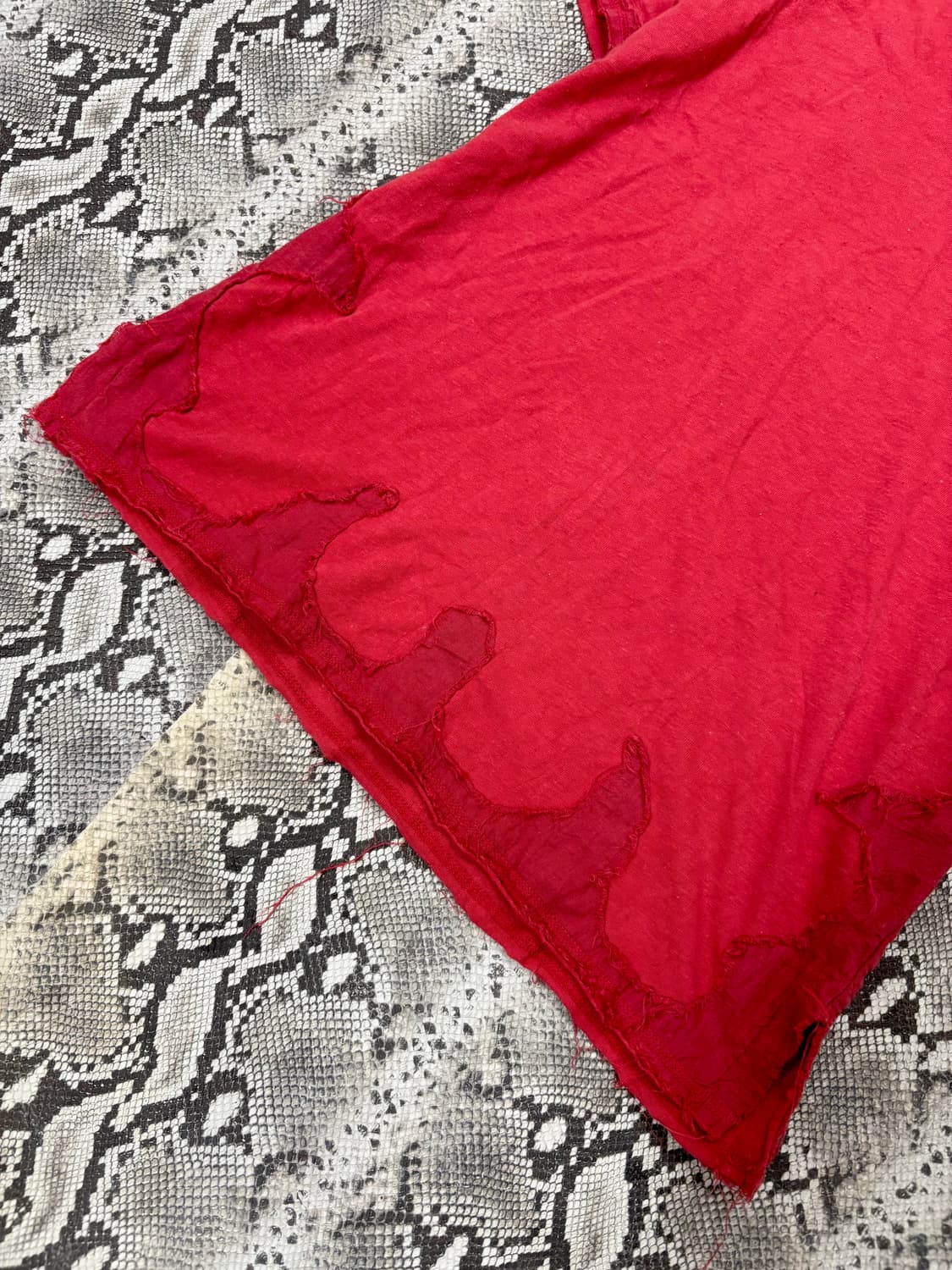 “Authentic” 00’s Design Side Eyelet Tee 상품이미지3
