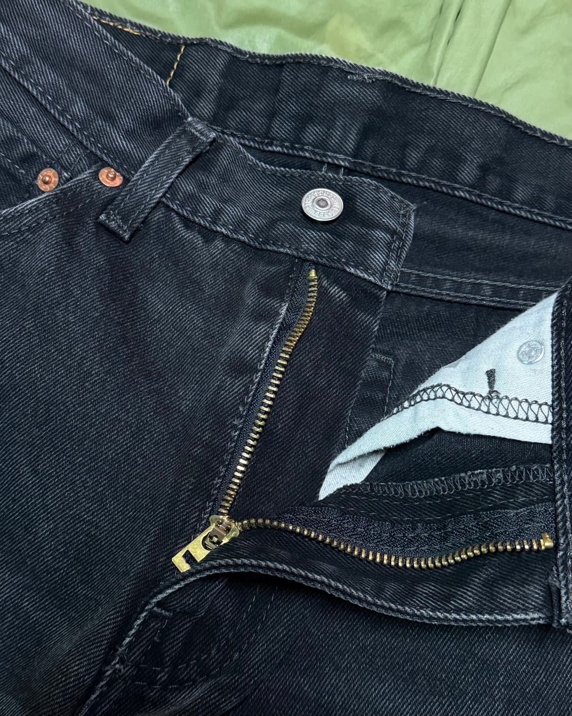 리바이스 550 릴렉스 핏 블랙 데님 팬츠 32 상품이미지2