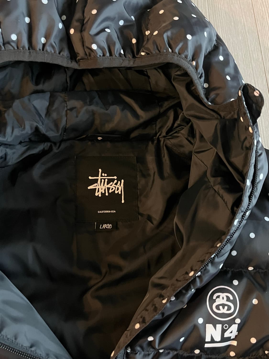 스투시 도트 경량패딩 상품이미지3