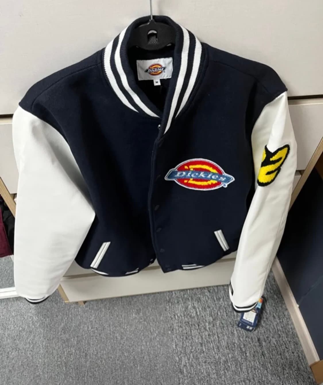 품절상품 디키즈 바시티 L 상품이미지1