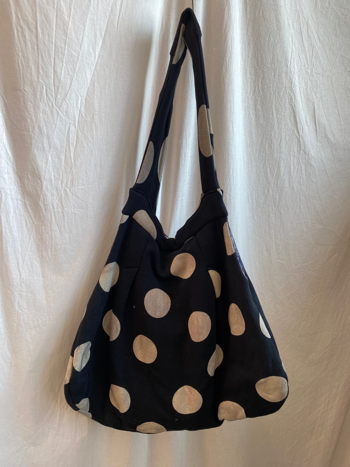 네이비 도트 빅숄더백 상품이미지1