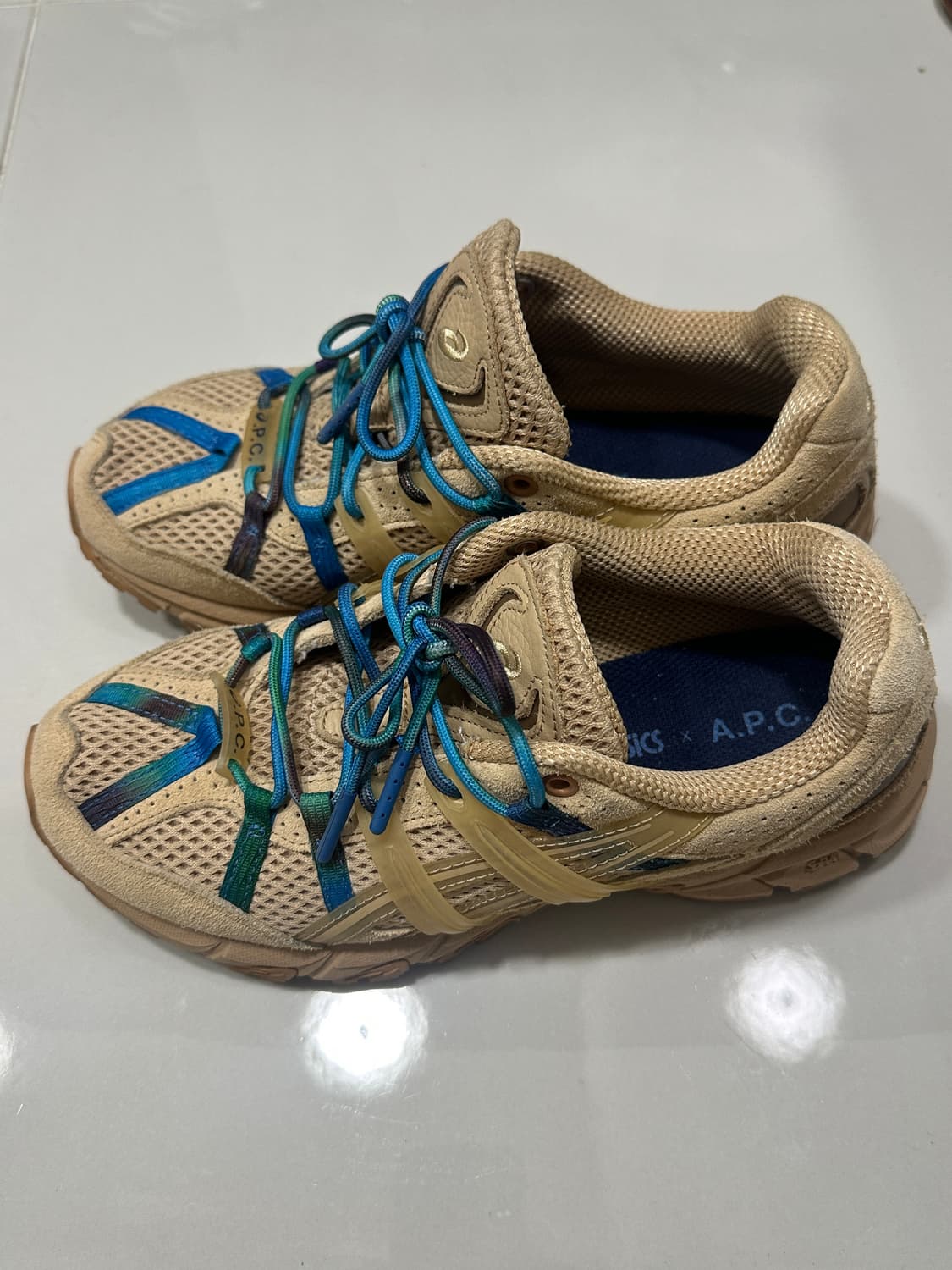 Asics x APC 젤 소노마 상품이미지2