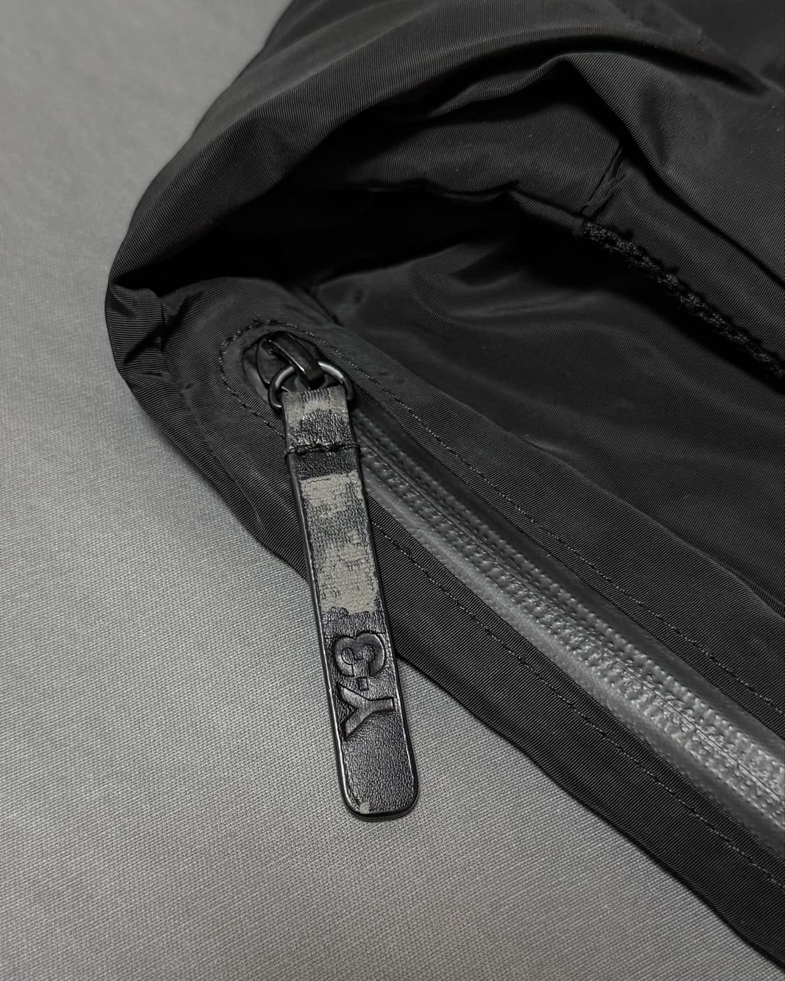 Y-3 요지야마모토 나일론 백팩 상품이미지5