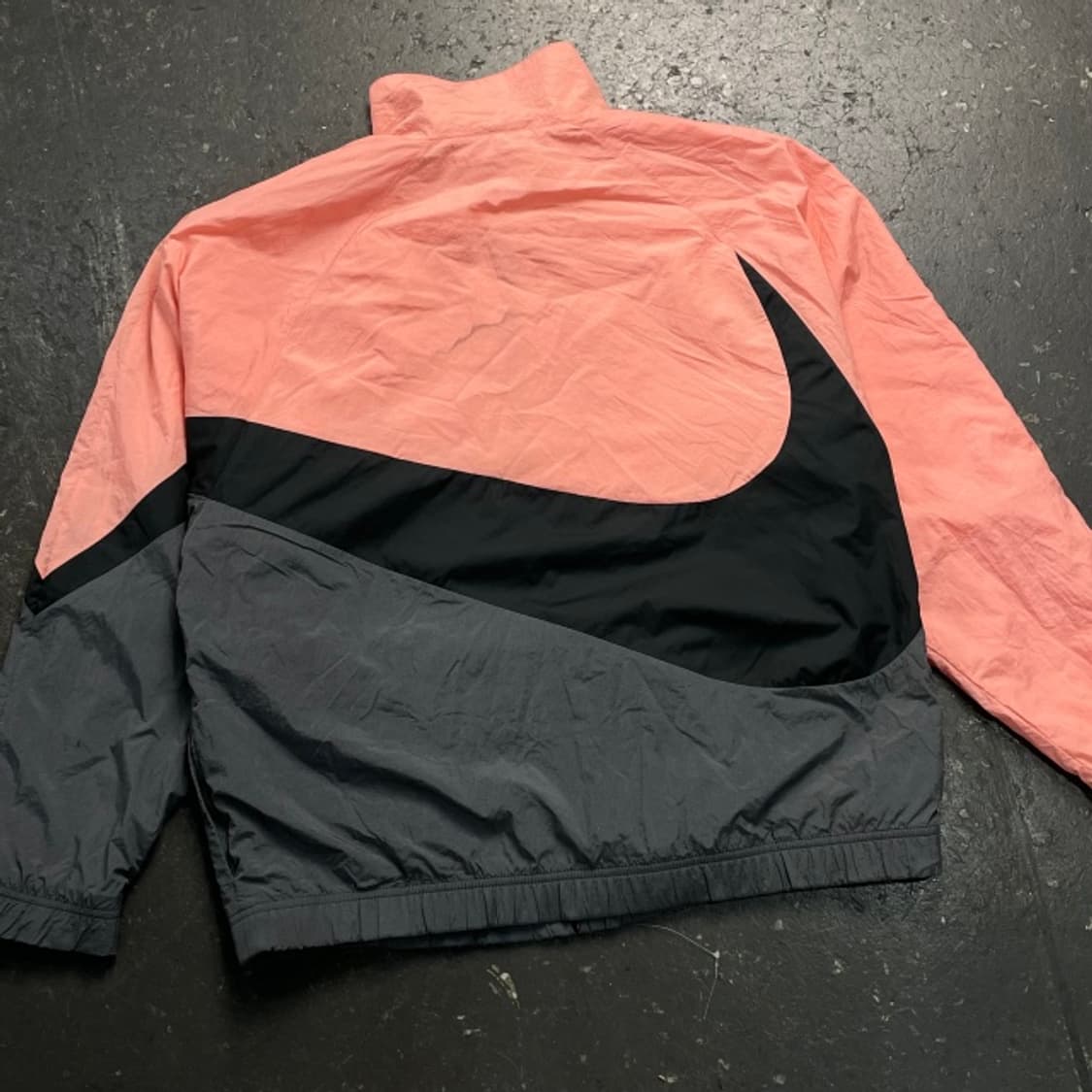 100 나이키 빅스우시 바람막이  상품이미지5