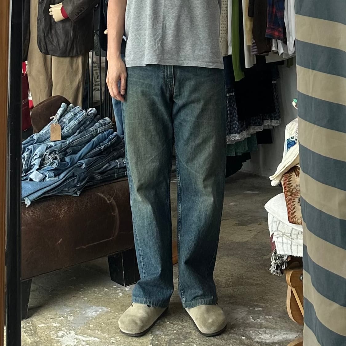 (착용컷) 90's 리바이스 504 (남성용 30) 상품이미지3