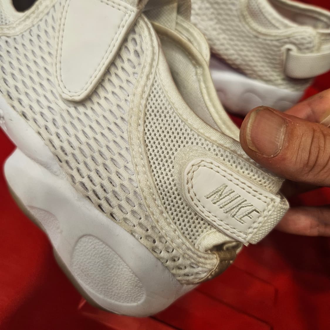 나이키(Nike) 에어리프트 브리드 화이트 퓨어 250size 상품이미지5