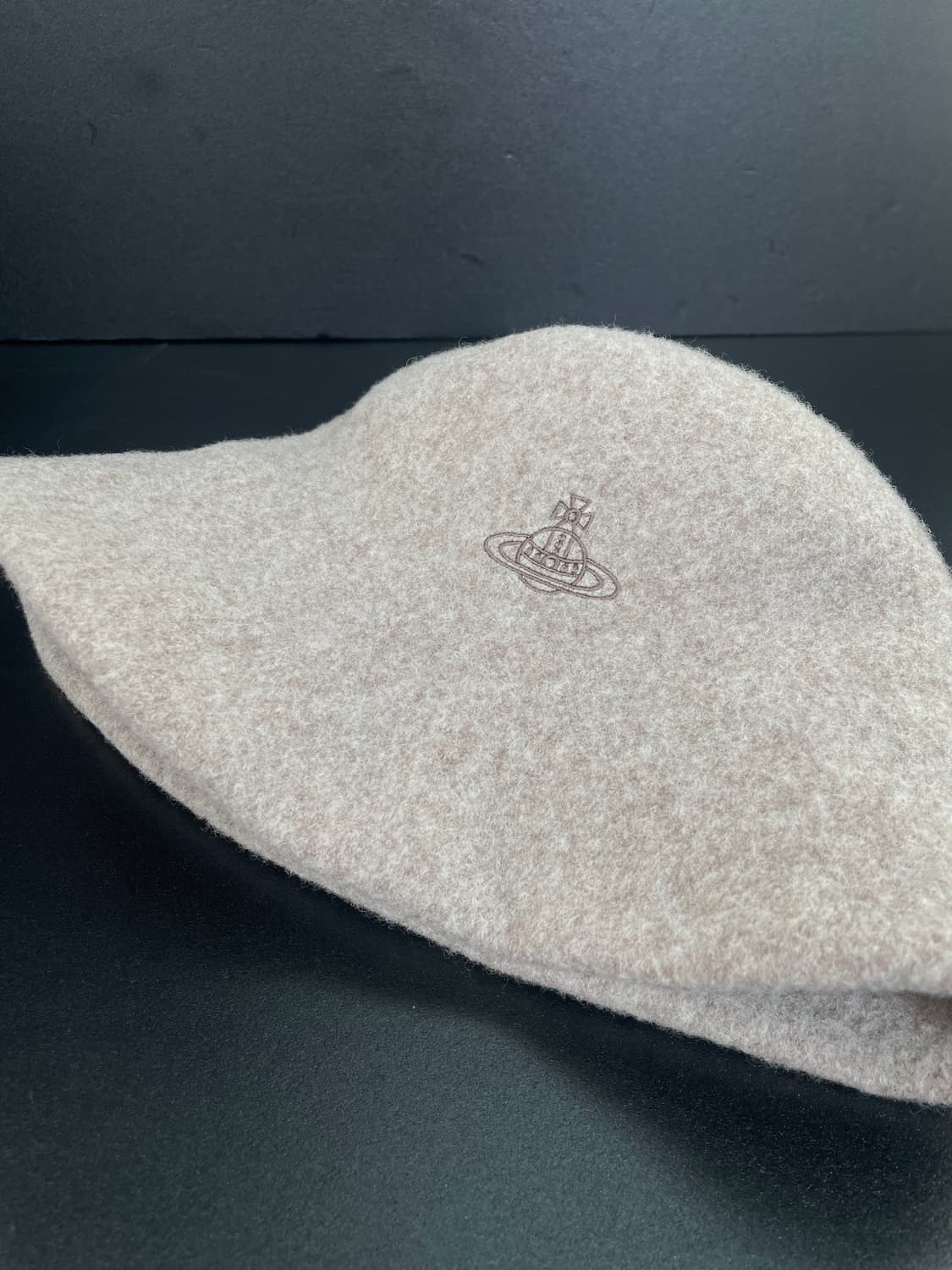 비비안웨스트우드 자수 바스크 크로쉐 울 버킷햇 상품이미지6