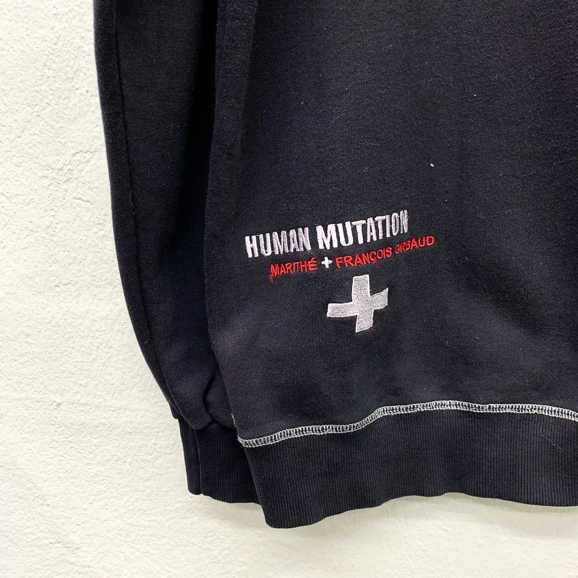 마리떼 프랑소와 저버 블랙 로고 스티치 스웻셔츠  상품이미지7