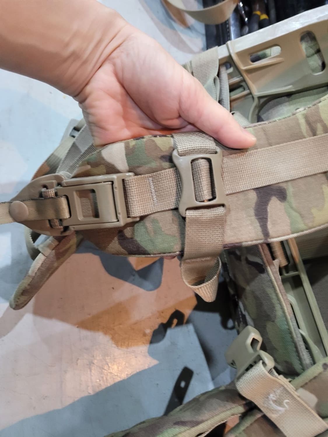 미 멀티캠 미듐 럭쌕 상품이미지6