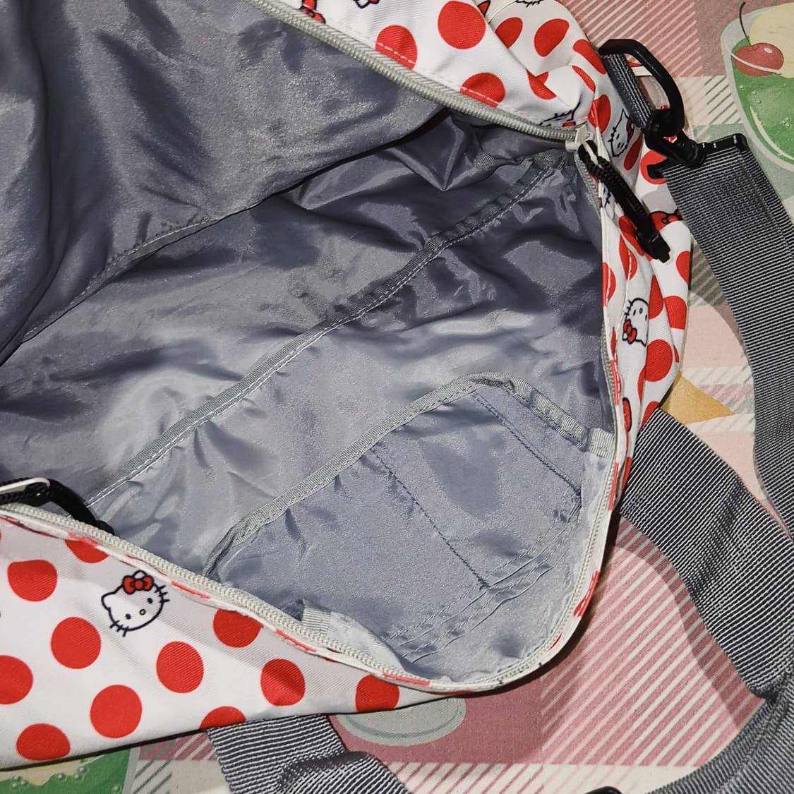 헬로키티 x 아웃도어 물방울 3way 보스턴백 상품이미지10