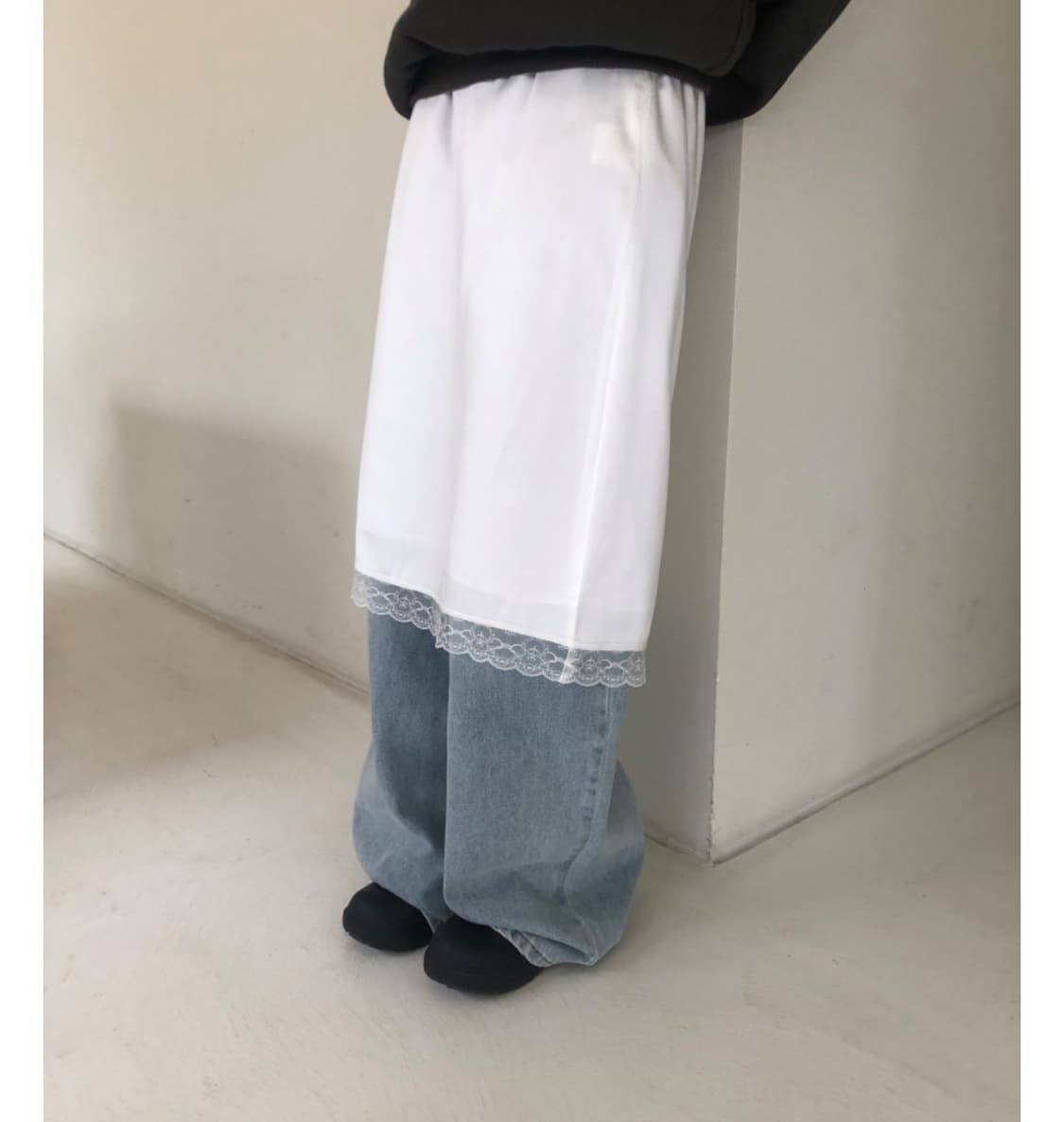 미닝아웃 레이스 스커트 상품이미지2