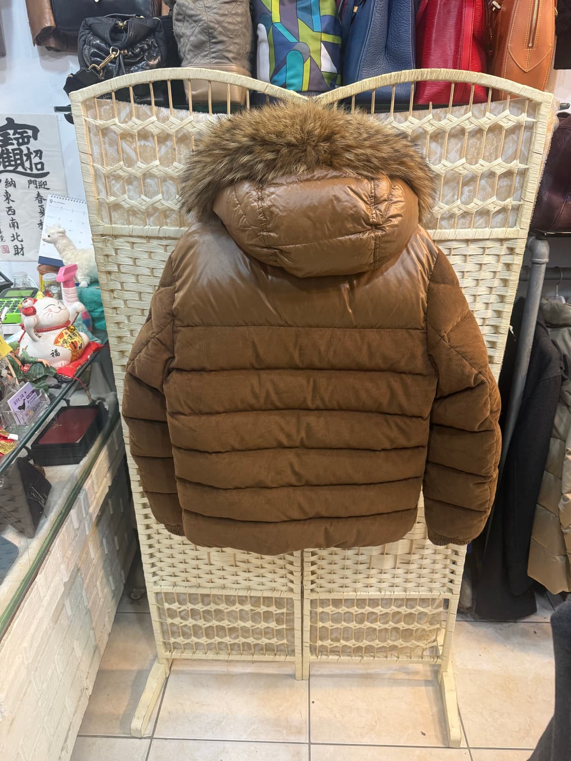 1/95 정품 몽클레어 RIVAS 패딩 팝니다 상품이미지9