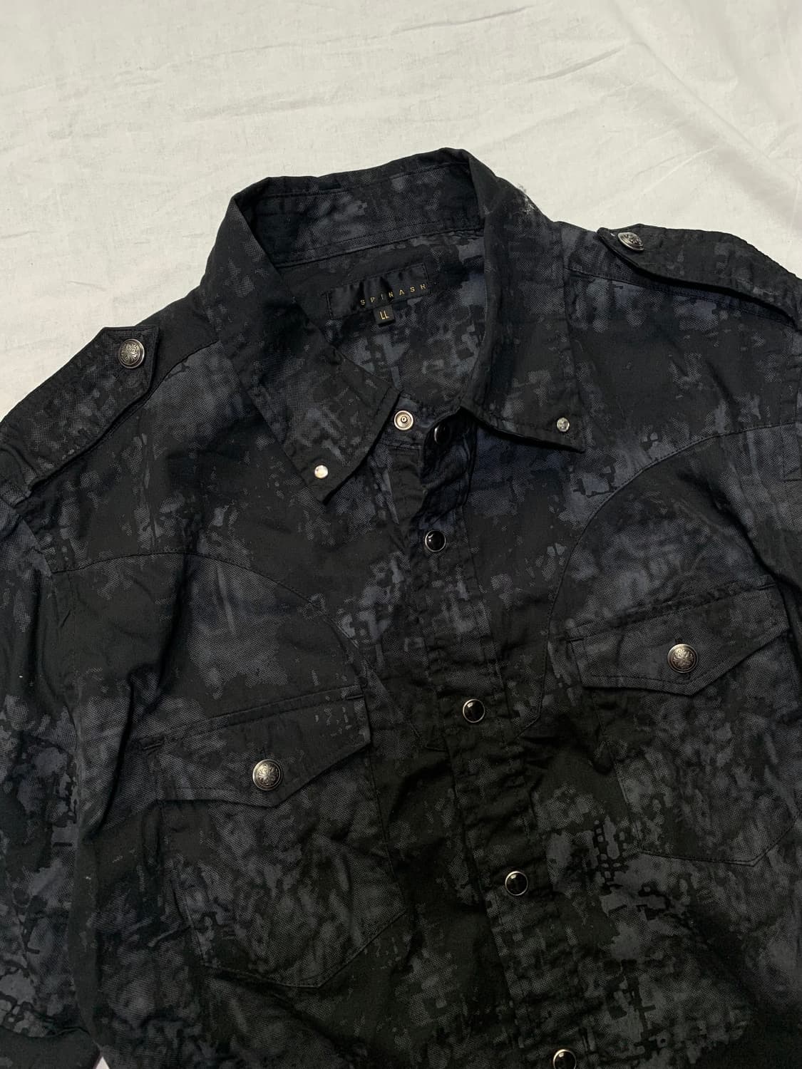 Spinash crack lace detail shirt 상품이미지3