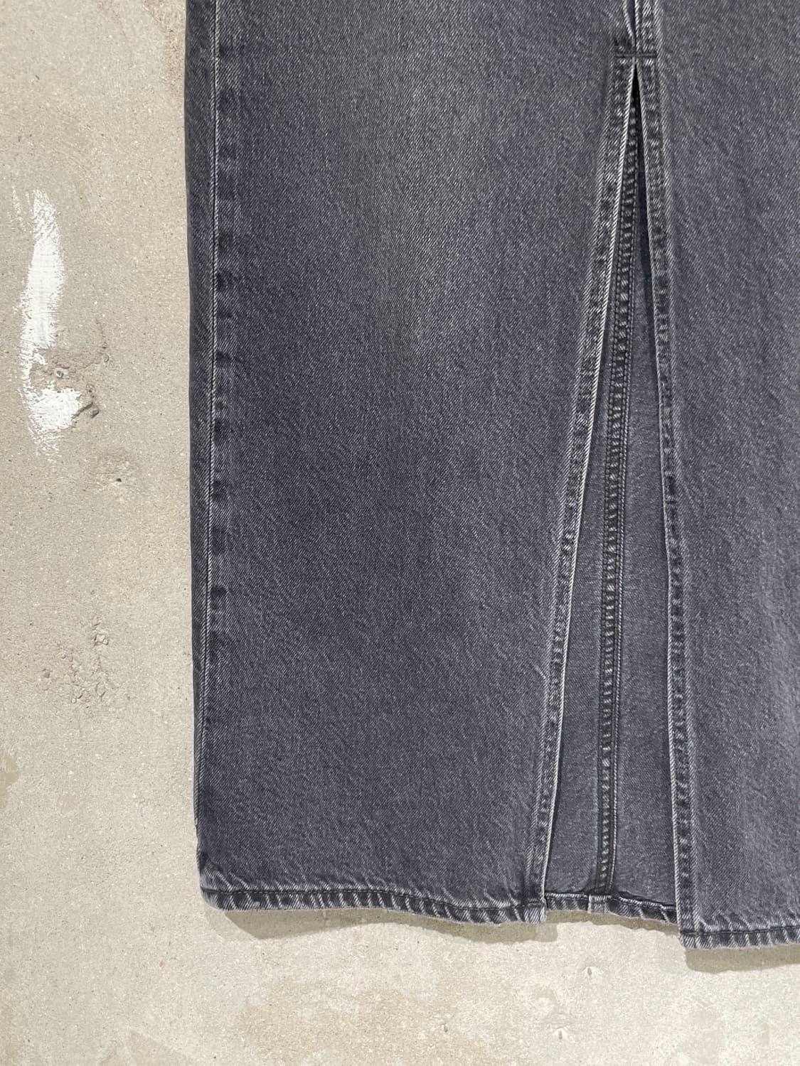 리바이스 흑청 빅E 인시전 데님 롱 스커트 상품이미지4