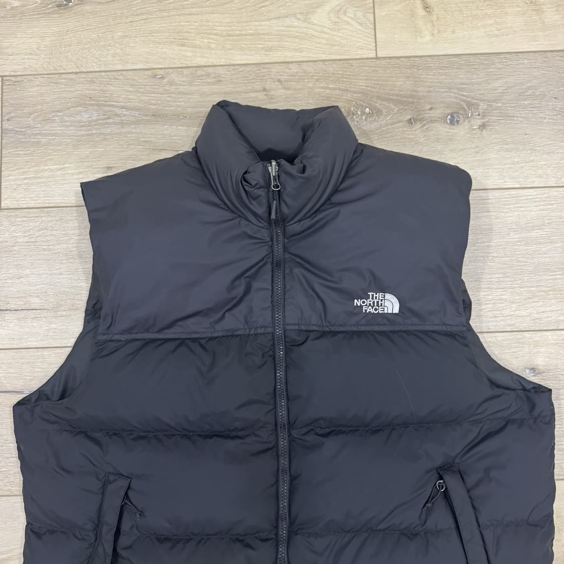 노스페이스 패딩 조끼 700 블랙 XL 상품이미지2