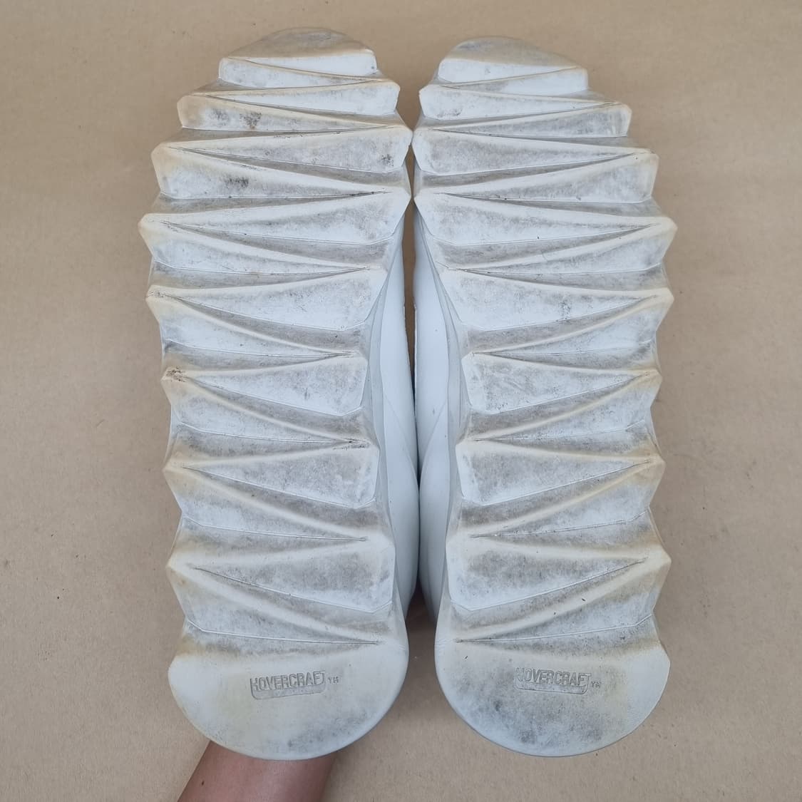 솔리드옴므 레더 남성스니커즈 40 255 상품이미지3