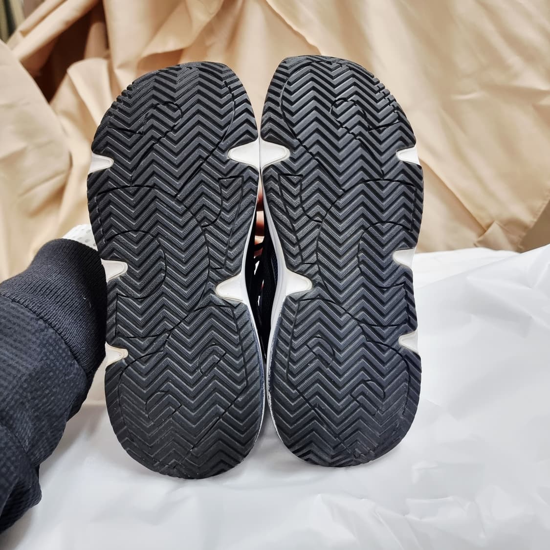 슈콤마보니 삭스 스니커즈 하이탑 운동화 (230mm) 미드솔 외 상태최상 상품이미지9