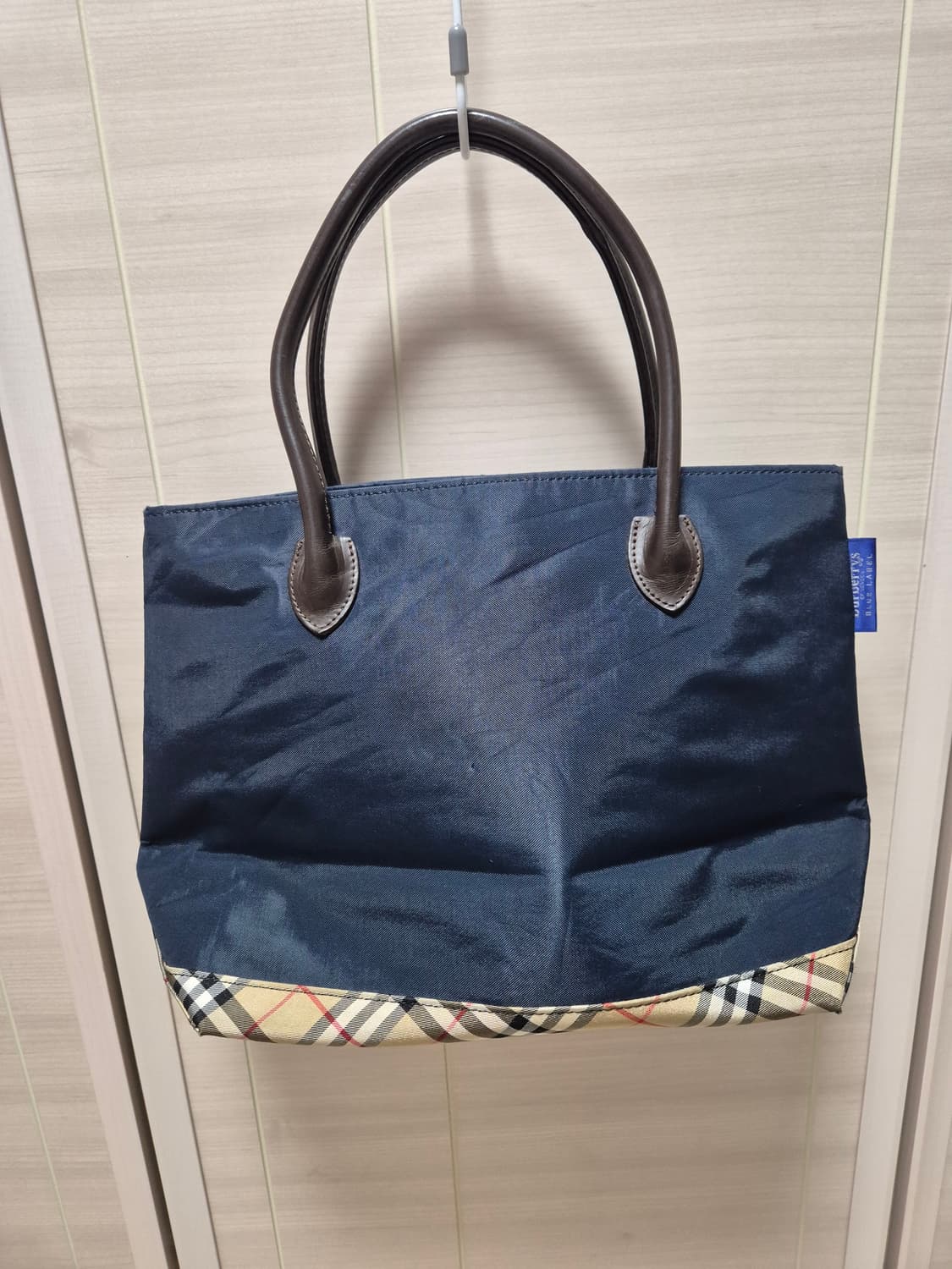 (정품) 버버리 블루라벨 토트백 네이비 체크 만두백 상품이미지1