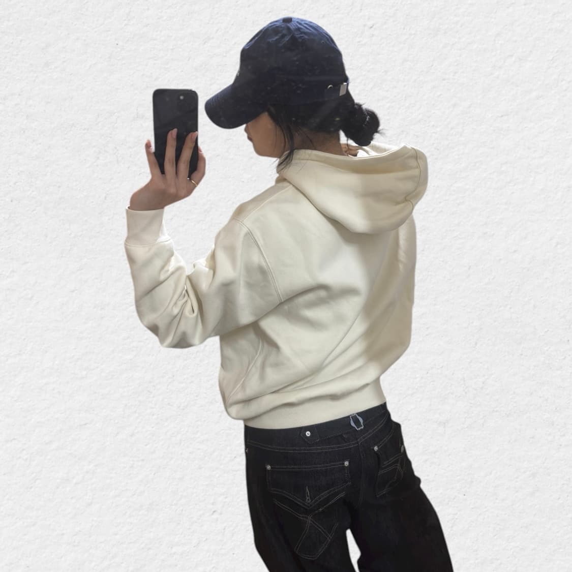 오베이 크림색 후드티 상품이미지3