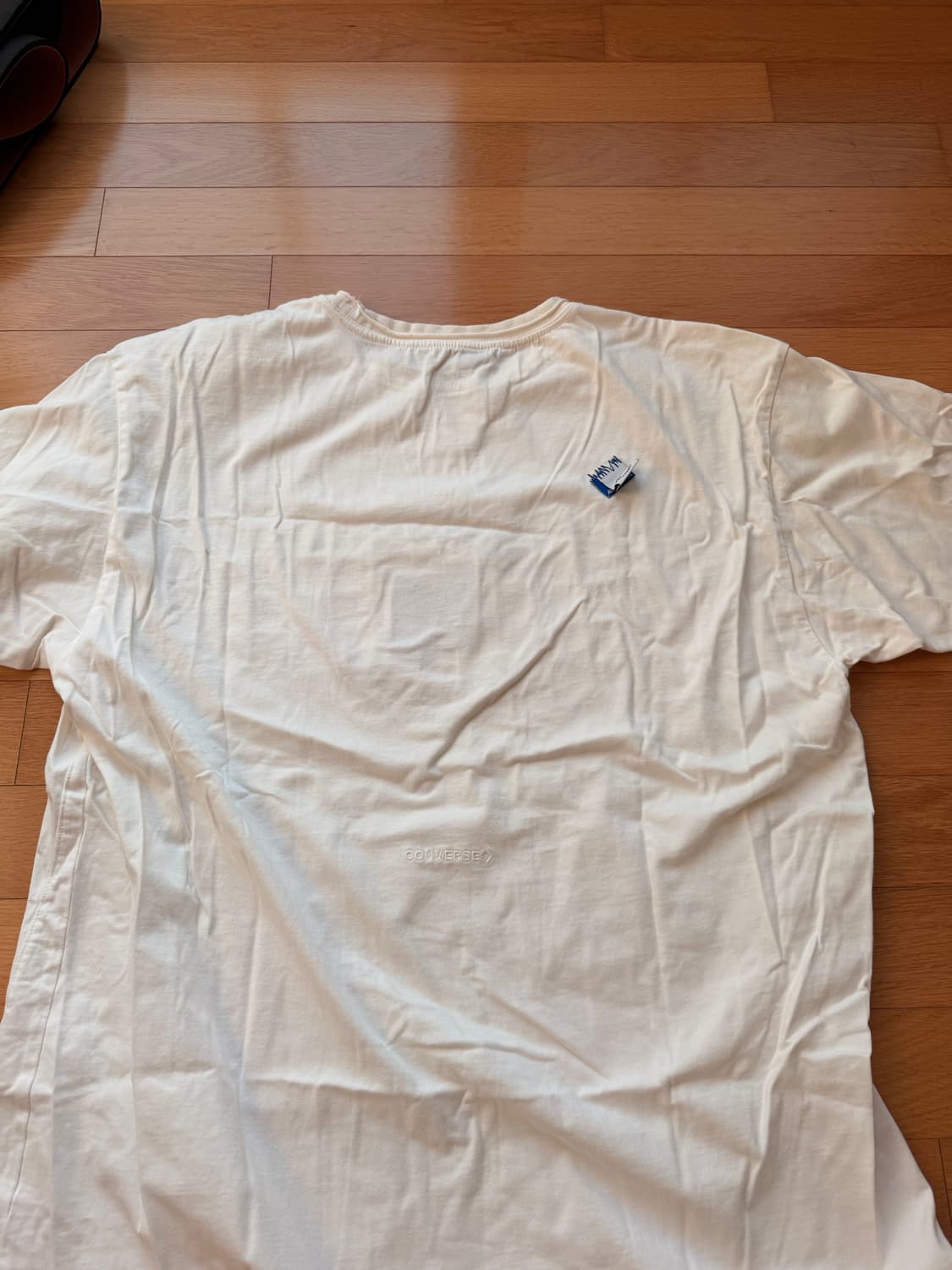 아더에러 컨버스콜라보 티 상품이미지2