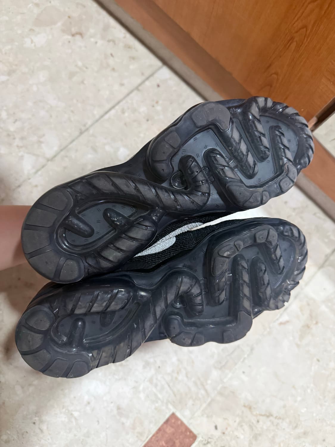 나이키 베이퍼맥스 240 중고상품 상품이미지3