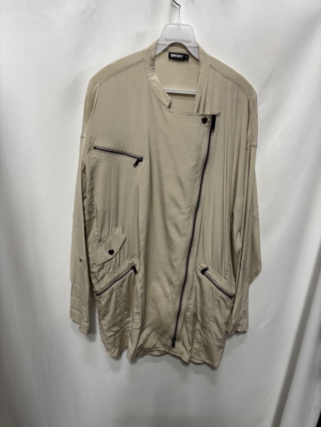 DKNY 비대칭 지퍼 유틸리티 자켓 상품이미지1