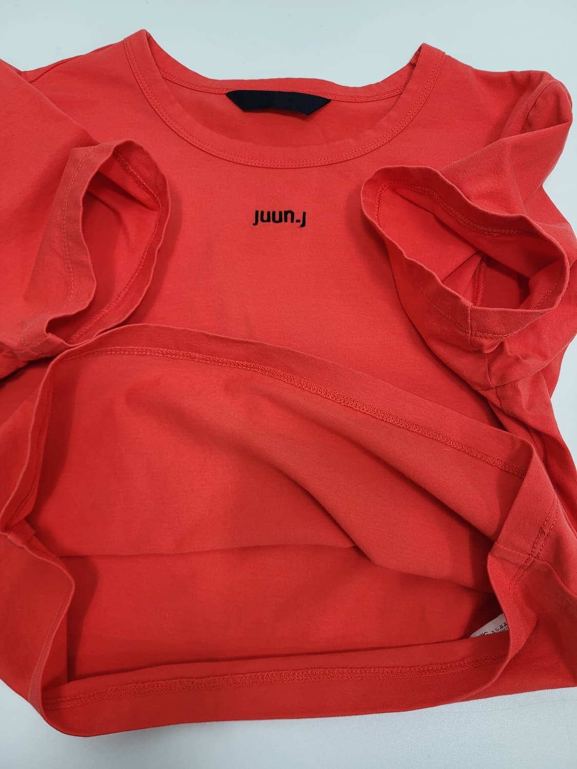 JUUN.J 22SS 준지 자수 로고 크롭 티셔츠 / 여 38 (85)  상품이미지7