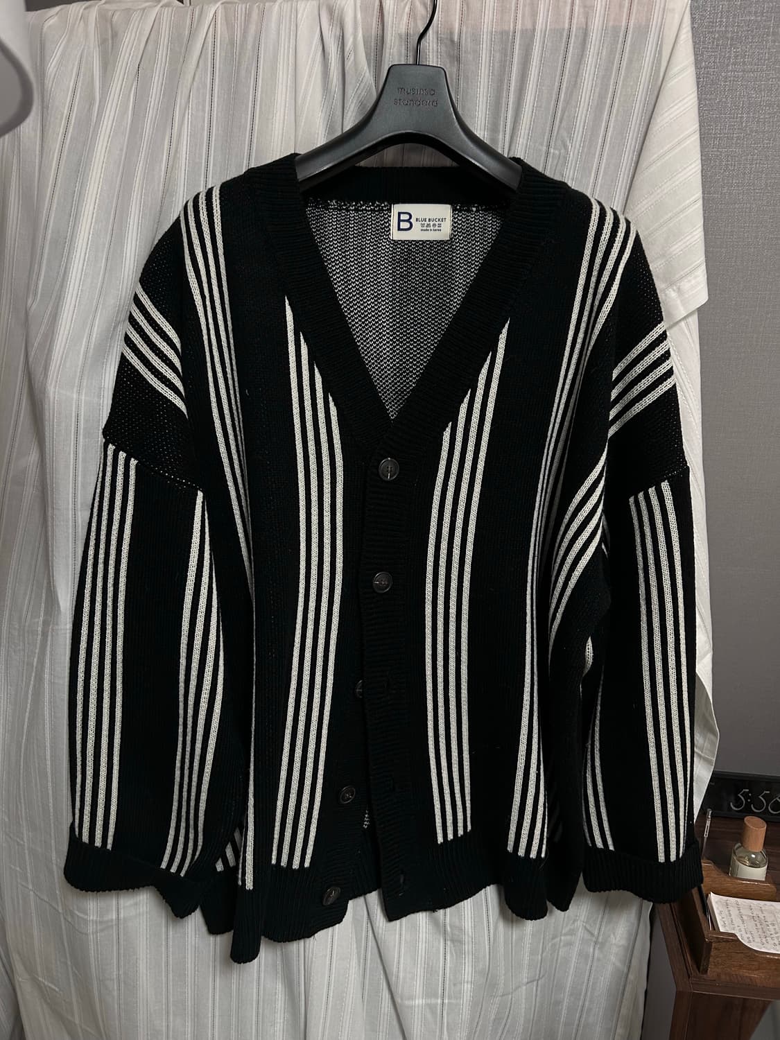 옷장정리 vintage boyfriend 4-stripe cardigan 상품이미지4