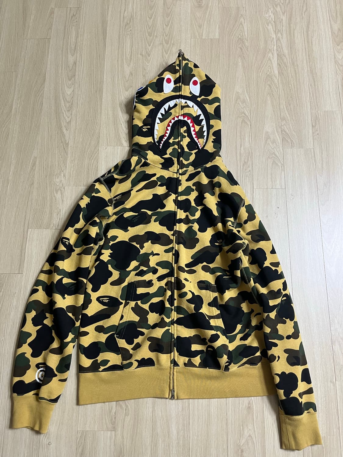 베이프 샤크후드 황계 xl 팝니다 상품이미지1