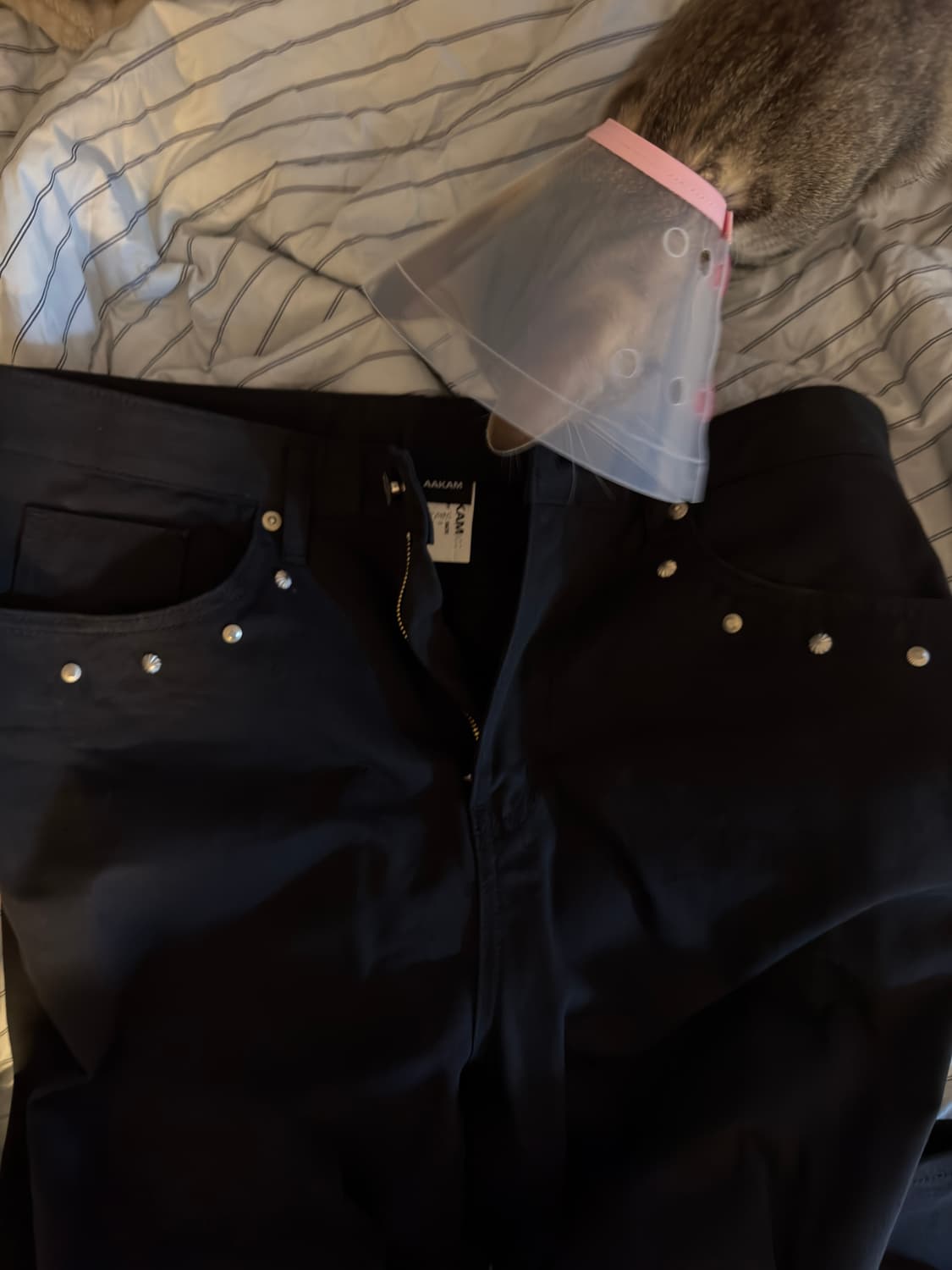 Aakam 아캄 스터드 블랙진 상품이미지2