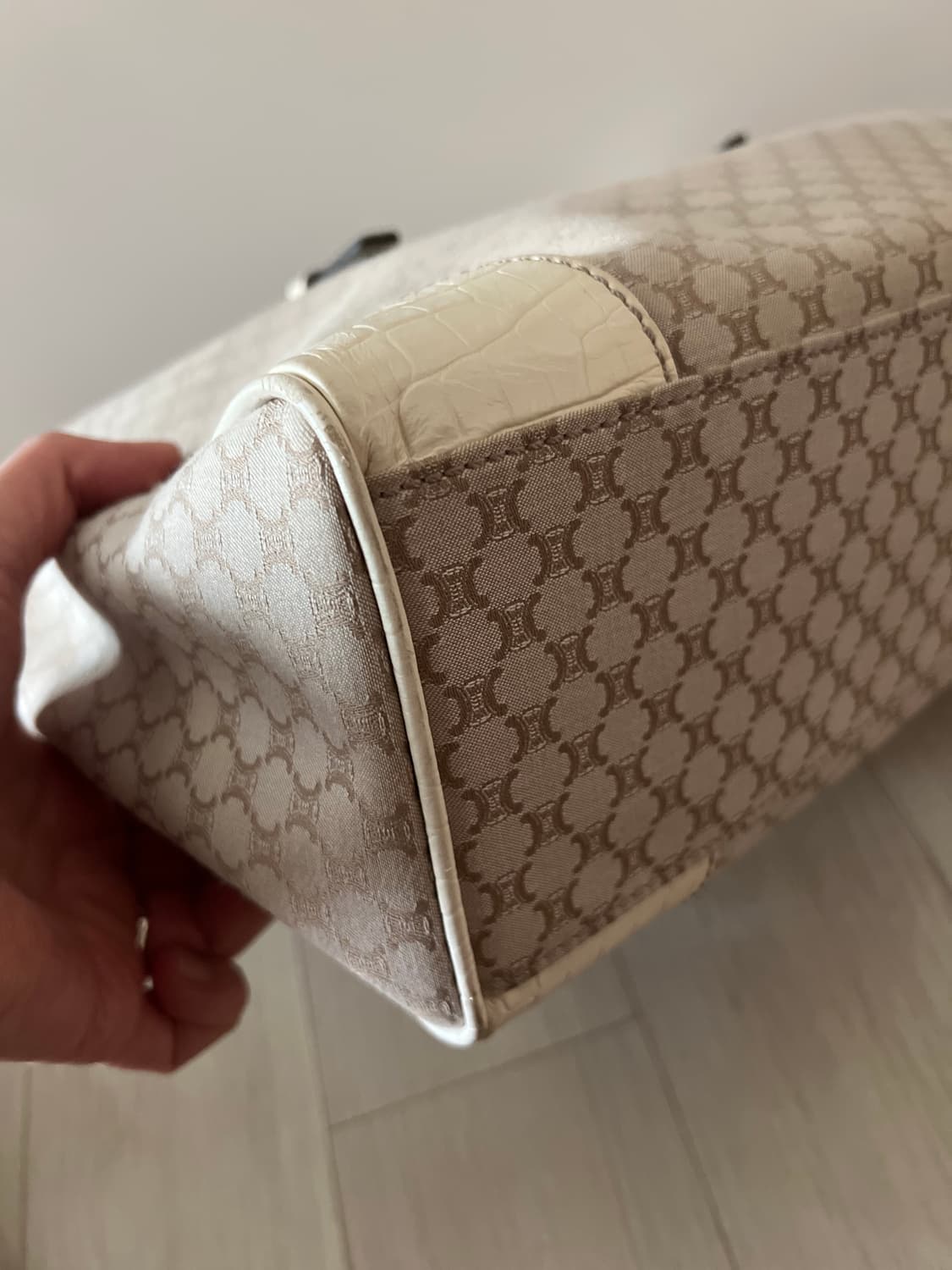 셀린느 상품이미지4