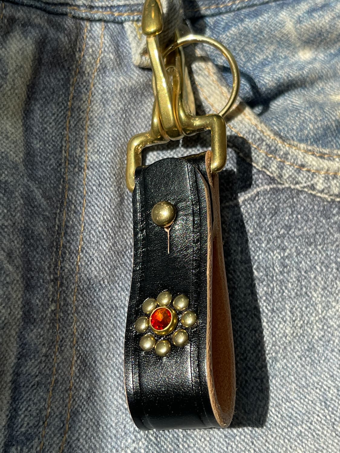 아메카지 브라스 카우하이드 키링 / 핸드메이드 레더홀더 상품이미지5