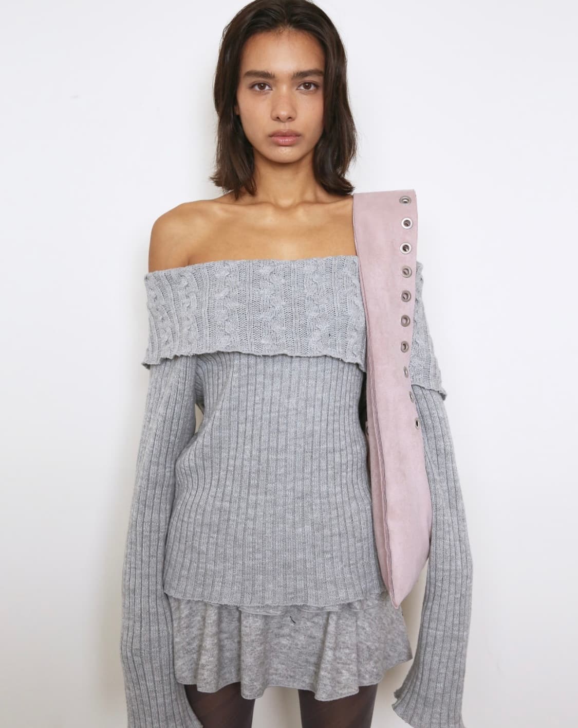 폴리수엠 아일렛 스웨이드 숄더백 핑크 상품이미지2