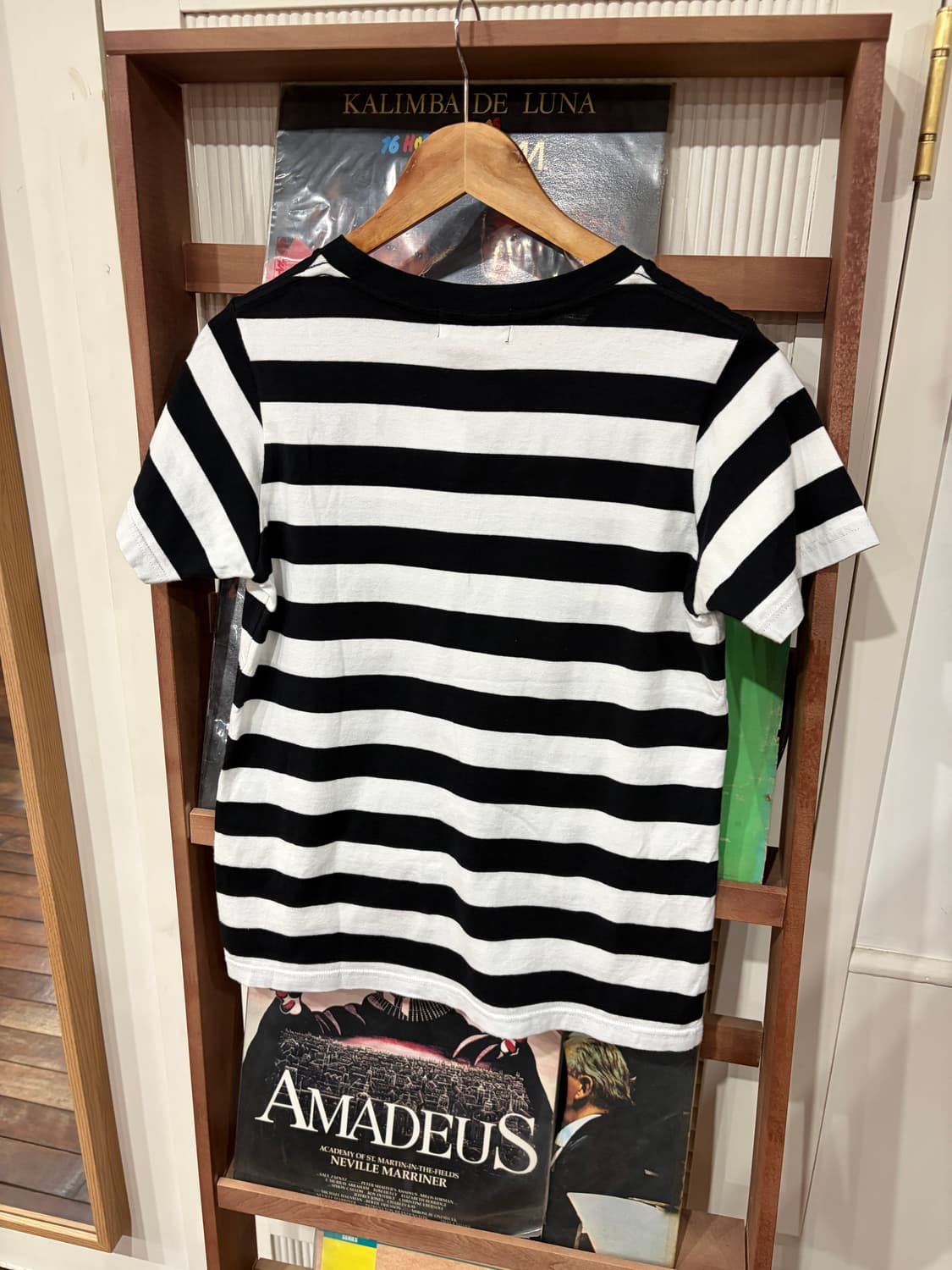 J62 베이프 미니언즈 콜라보 스트라이프 티셔츠 상품이미지6