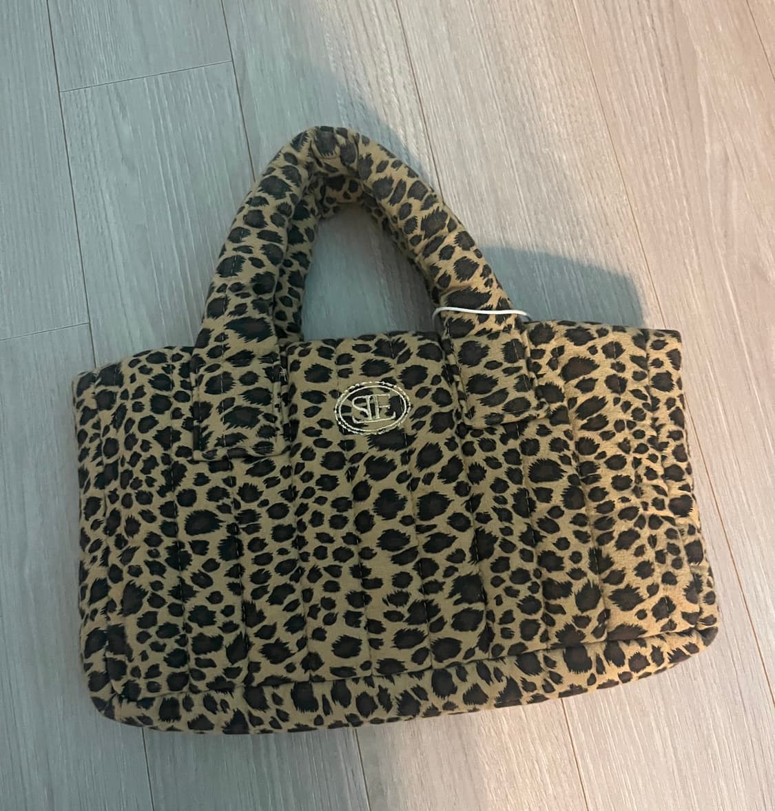 시엔느 패딩백 레오파드 미니 상품이미지3