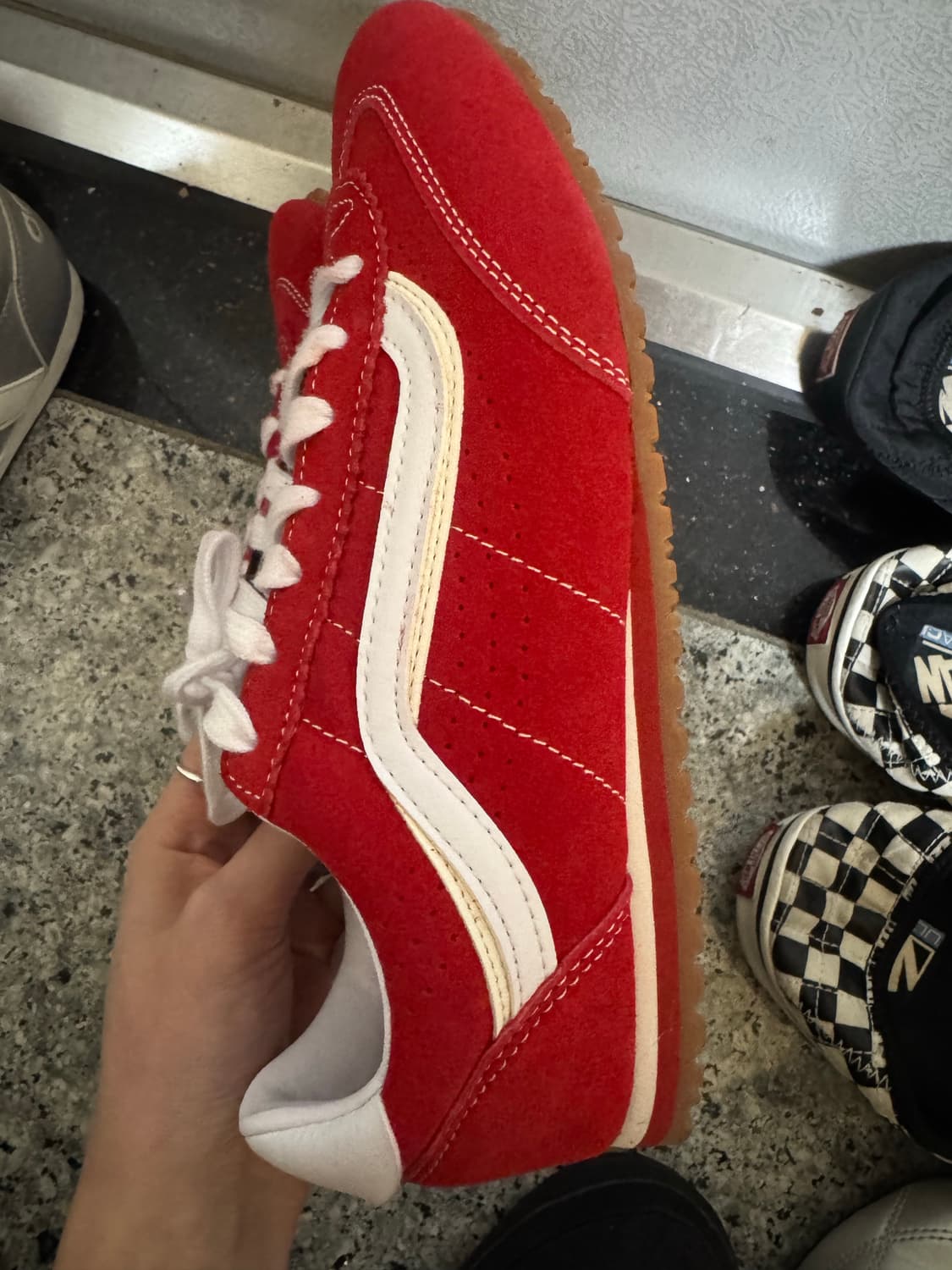 반스 vans 슈퍼 로우프로 레이싱레드 255 상품이미지3