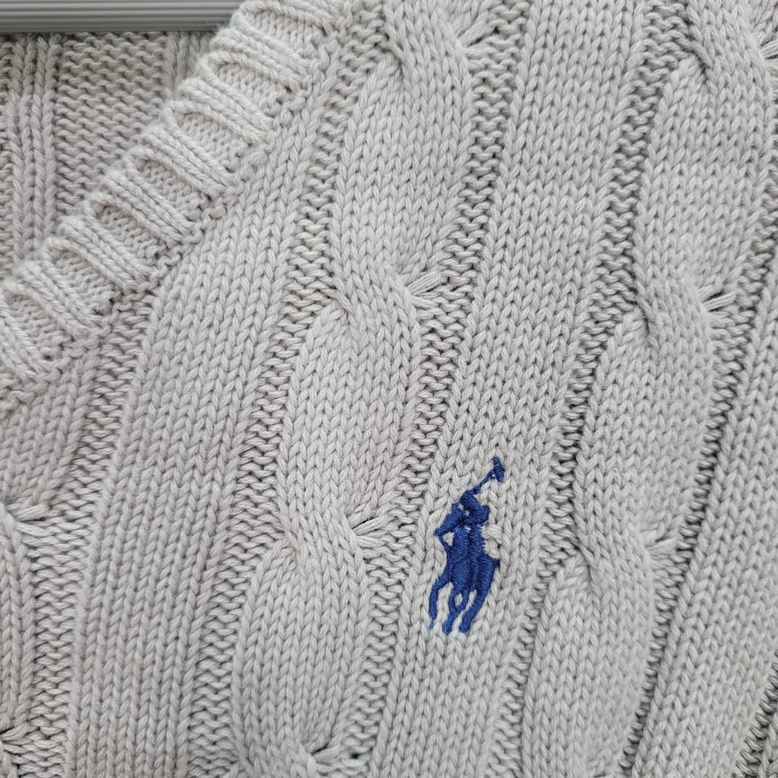 폴로랄프로렌 케이블 꽈배기 브이넥 긴팔 니트 스웨터 XS사이즈 상품이미지3