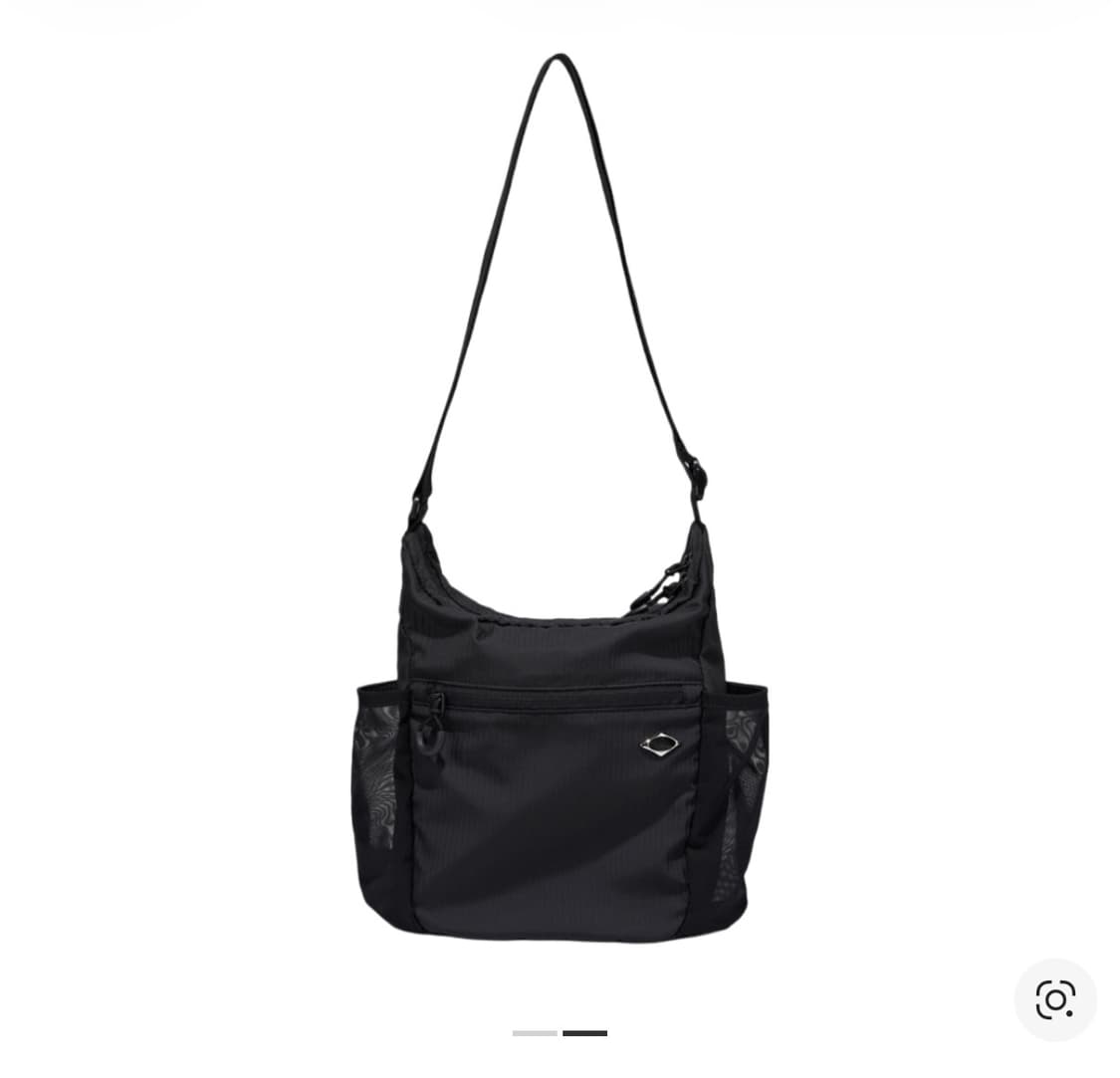 미스치프 메쉬 포켓 크로스백 블랙 상품이미지2