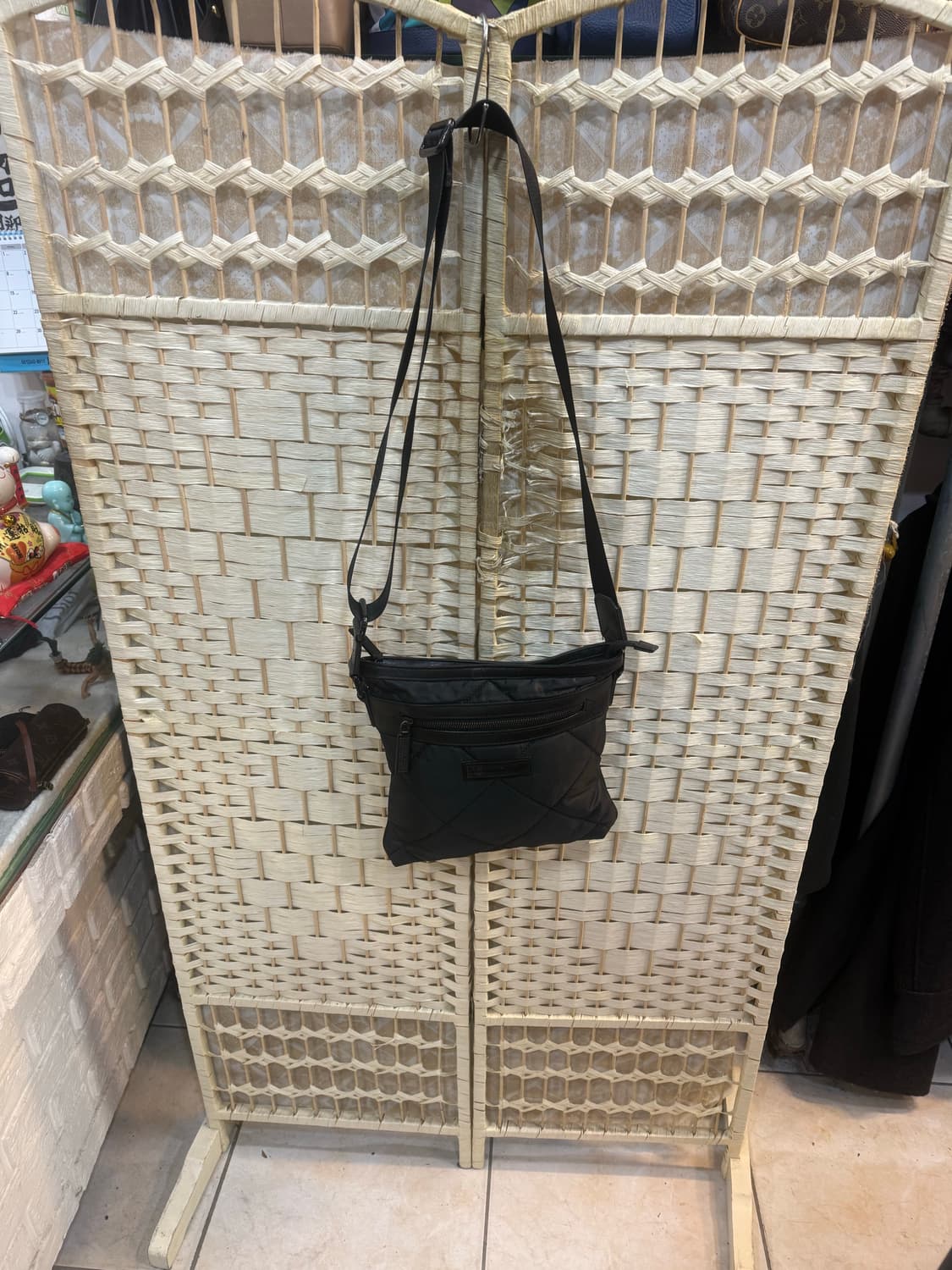 정품 버버리 퀄팅 크로스백 팝니다 상품이미지1