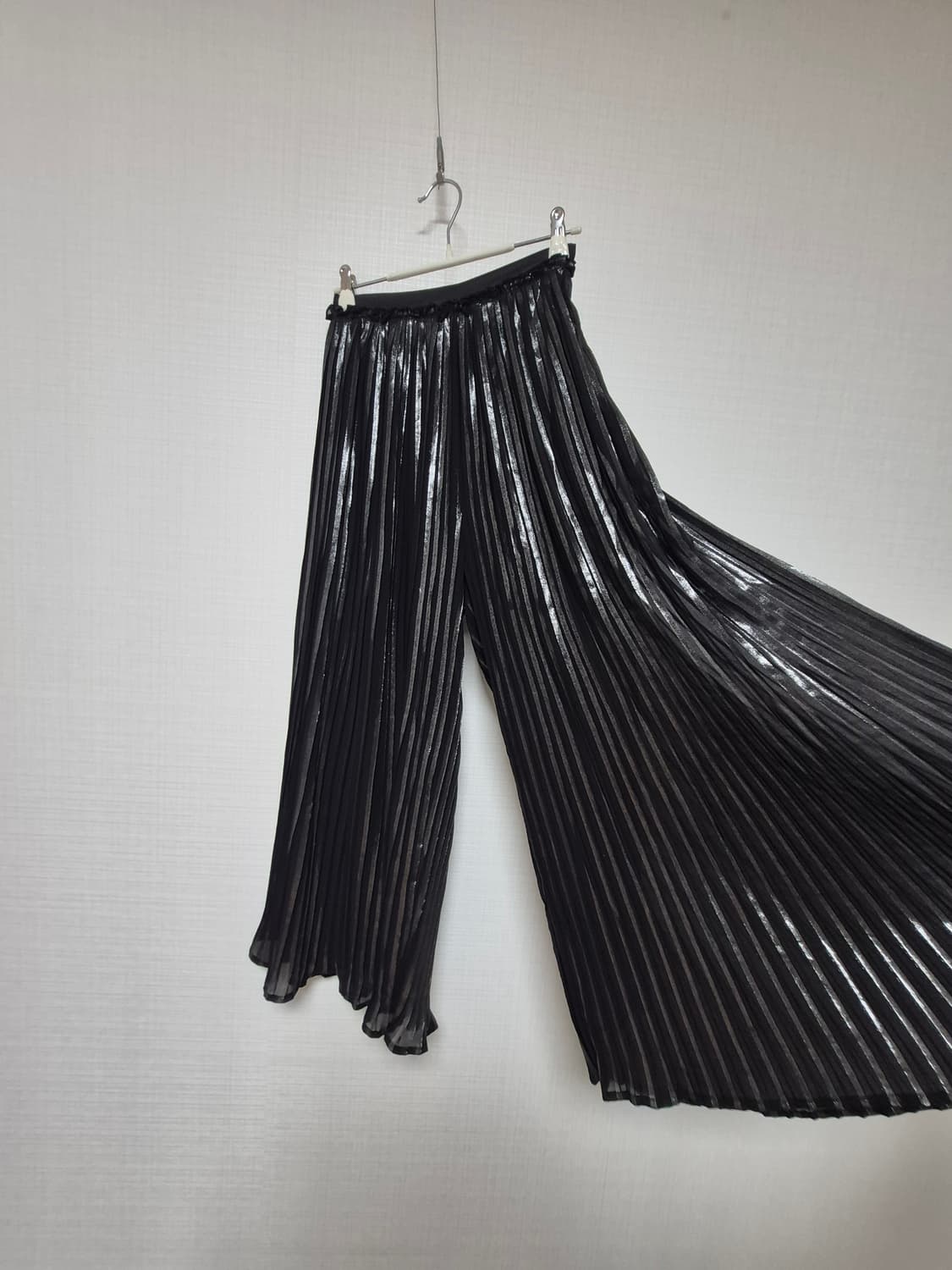 블랙 펄플리츠쉬폰 팬츠 상품이미지5