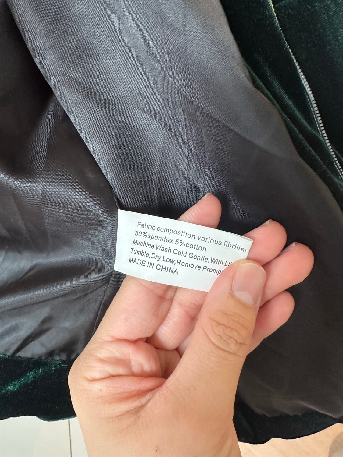 자라 벨벳 패딩 M사이즈 상품이미지4