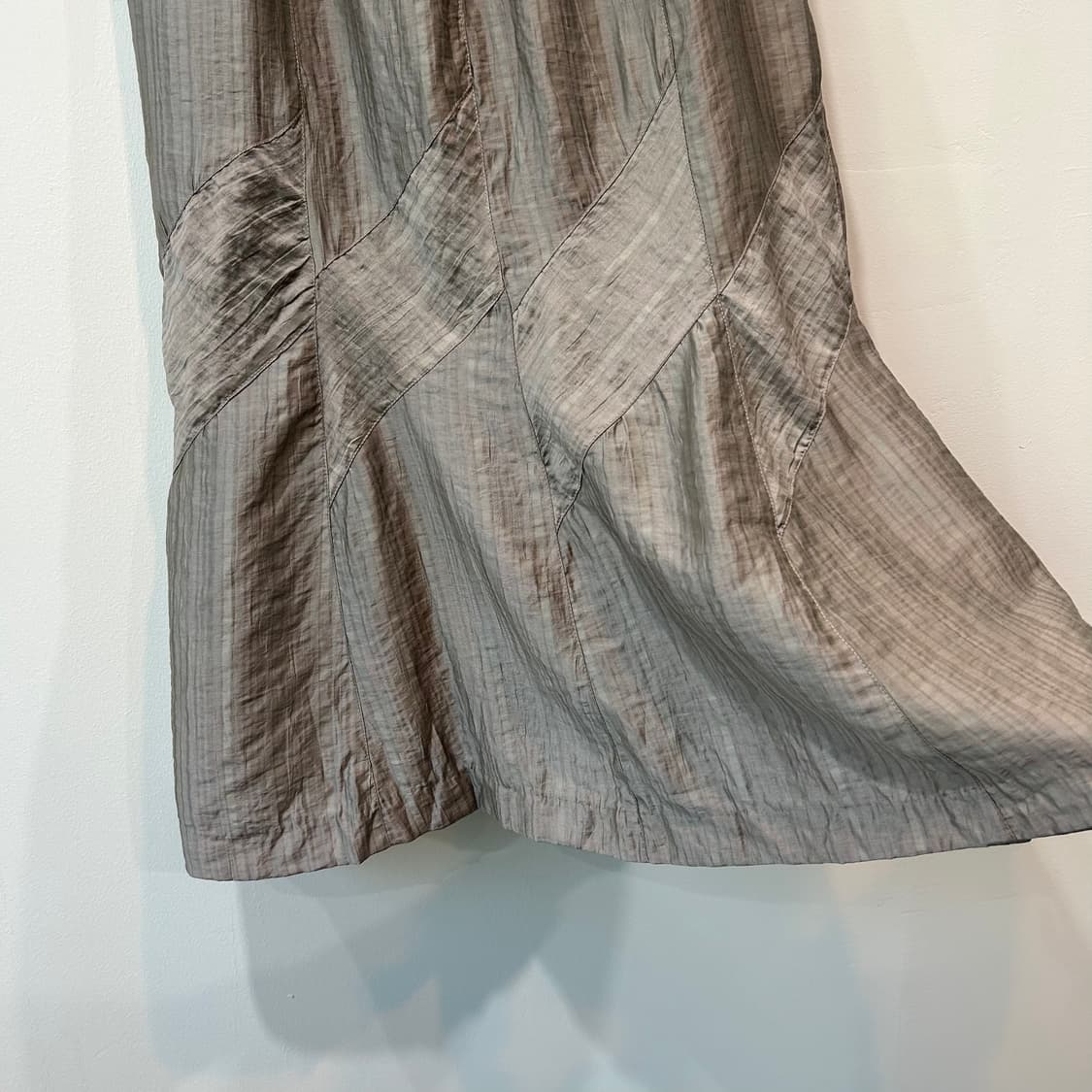 뮤트그레이 패턴 롱 스커트 상품이미지5