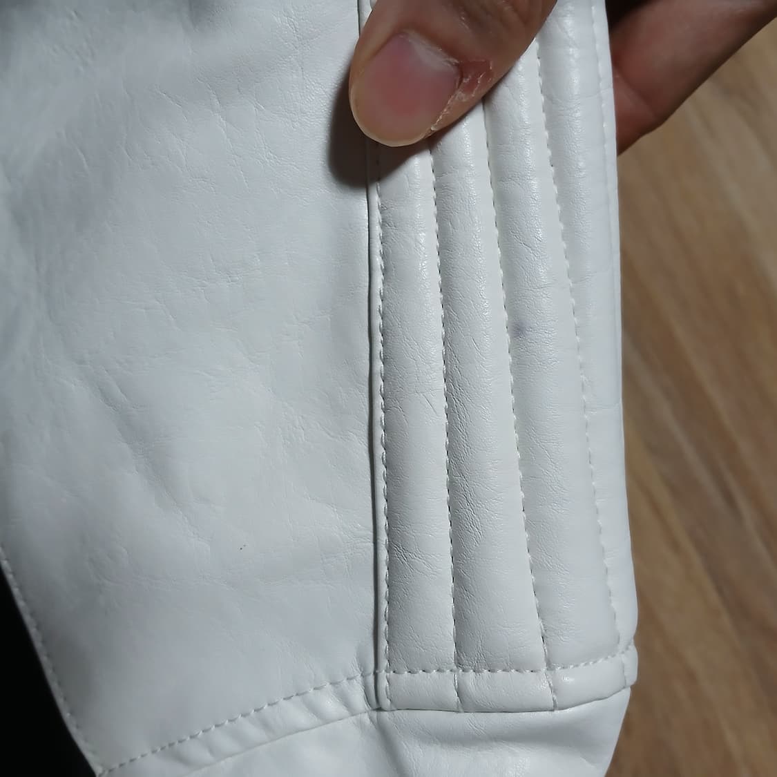 택붙은 미사용 notknowing 낫노잉 크롭 레더 레이싱 가죽 자켓 상품이미지9